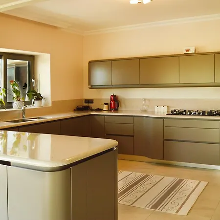 Important Group | Bd410 Luxury 5 Bedroom In