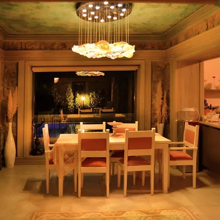 Important Group | Bd410 Luxury 5 Bedroom In *